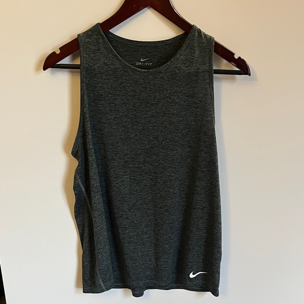 Nike Women's Charcoal Muscle Tee - Picture 1 of 4